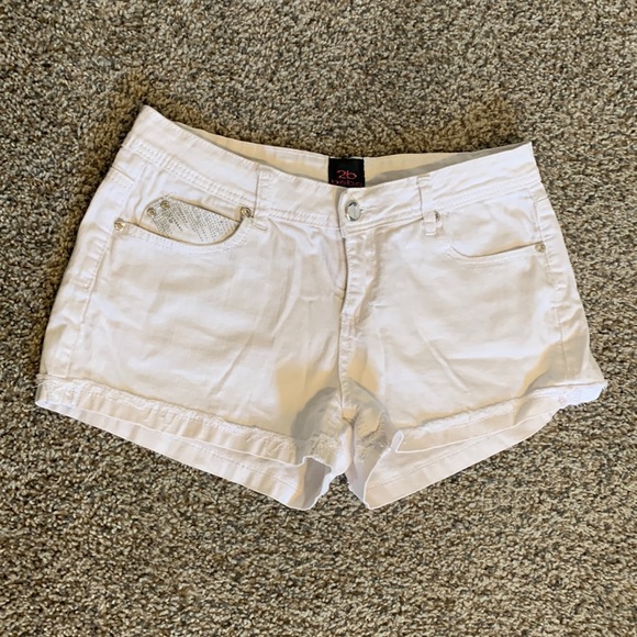2B Bebe Pants - White Shorts